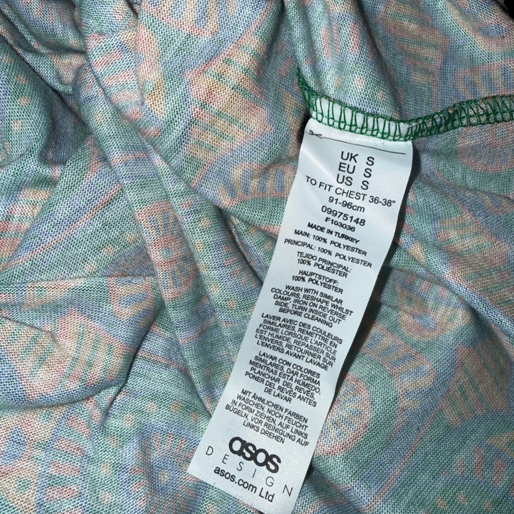 ASOS Design Colorful Geometric Pattern T-Shirt, Small - Picture 5 of 5